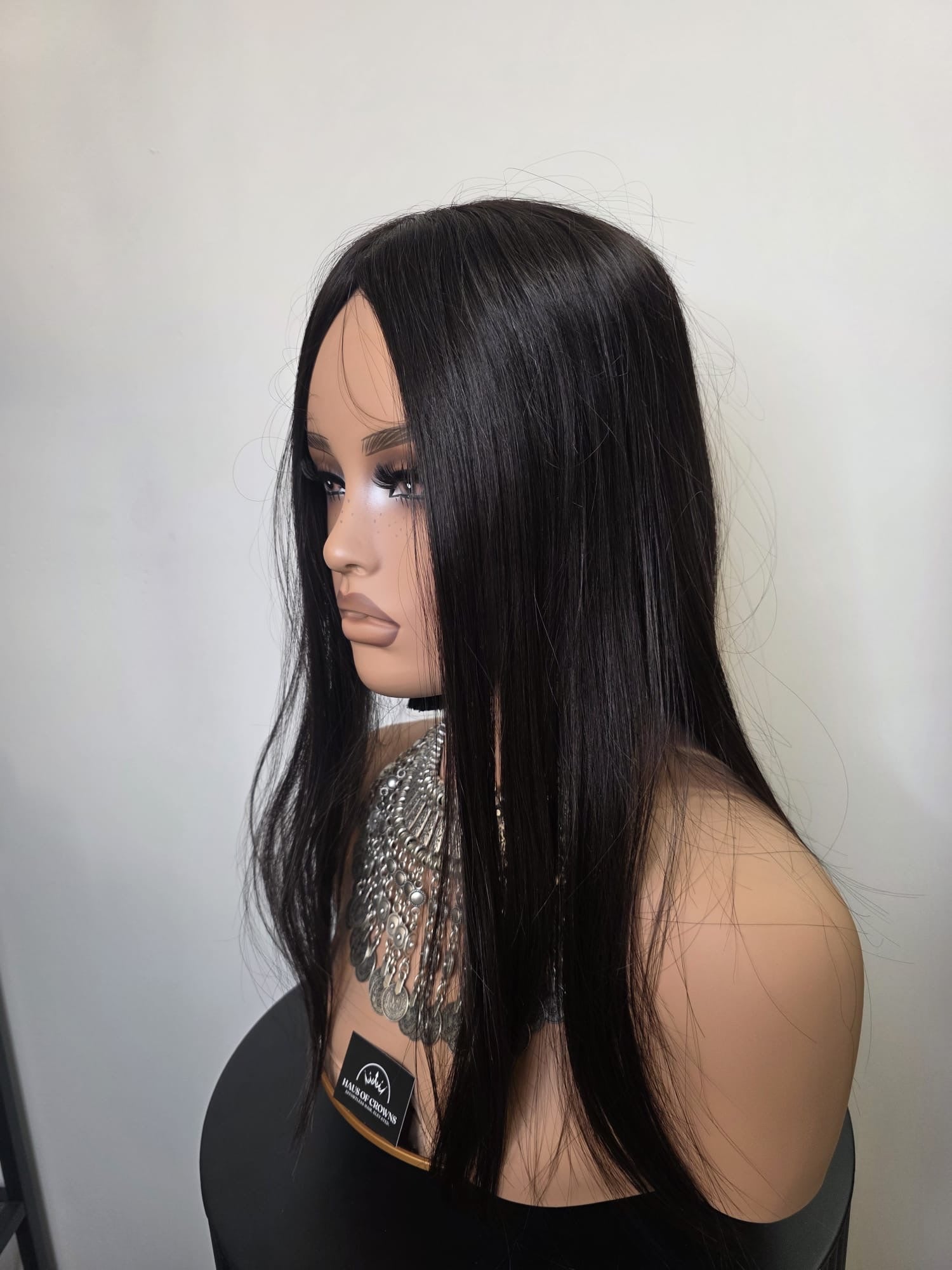 ELARA- SILK BASE- SOFT NATURAL BRUNETTE - 16"