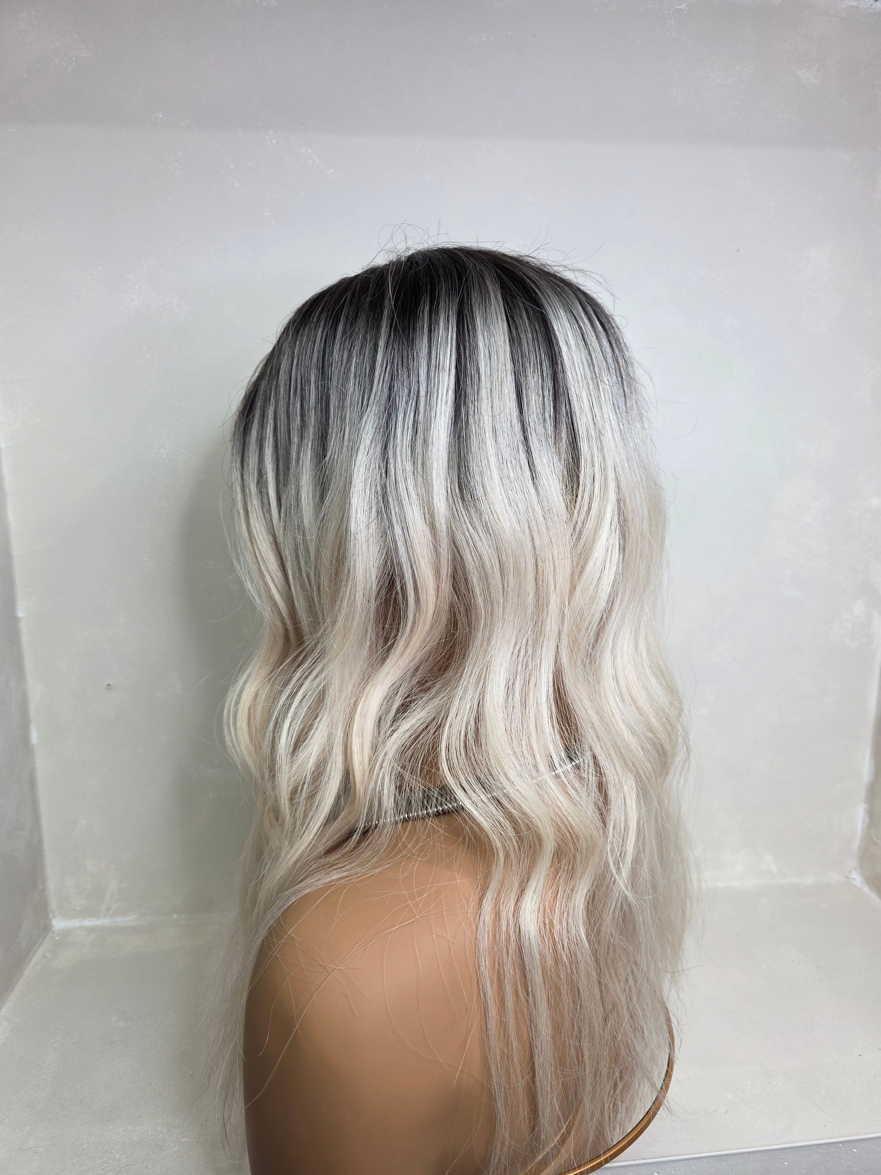 ICY SHADOW LACE TOPPER